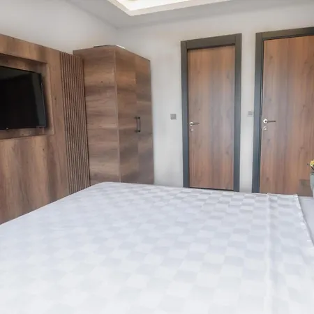 Hotel Feri Surf Club *