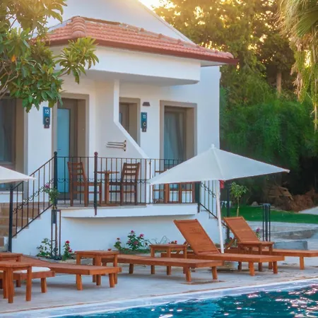 Hotel Feri Surf Club