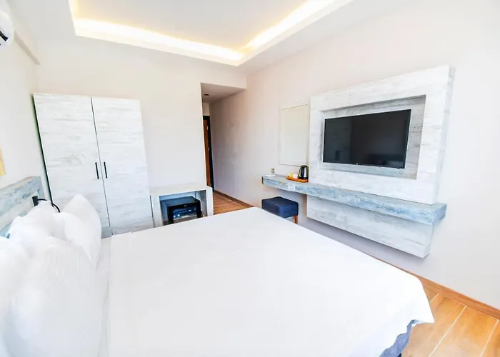 Hotel Feri Surf Club